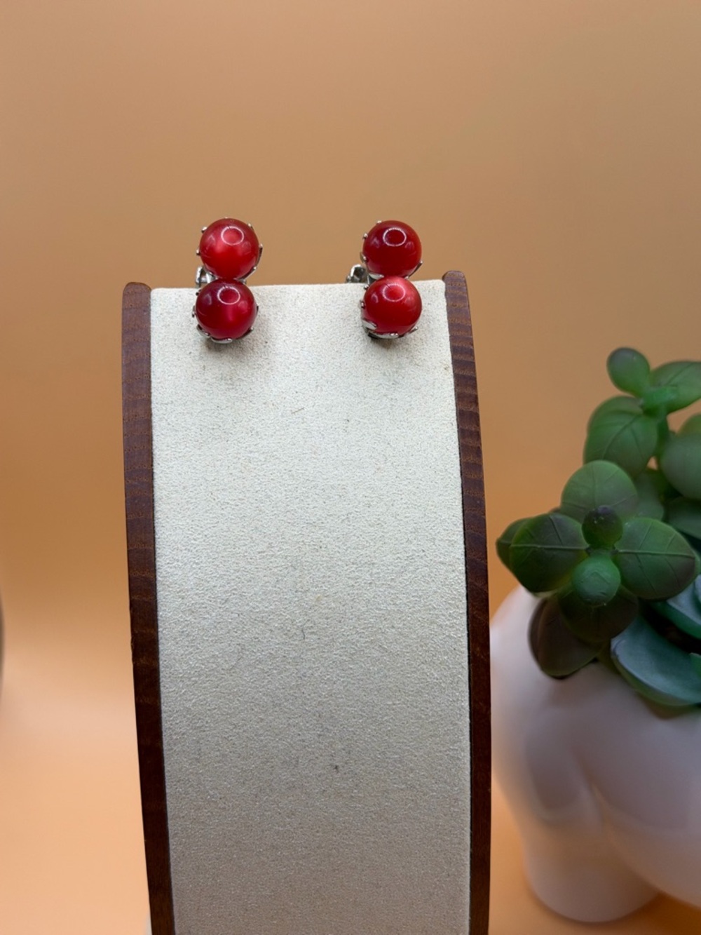 Red Double-clip on Earrings - Elegant Women's Jewelry